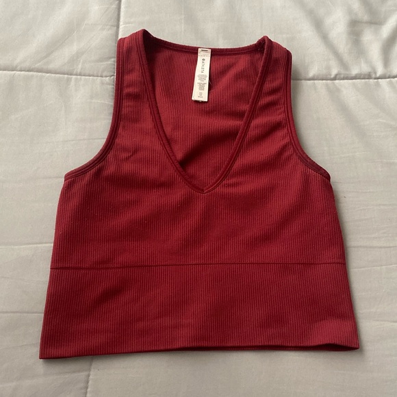 Athleta Aurora Seamless Crop Ribbed Tank - Picture 2 of 4
